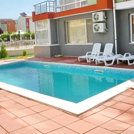Apartment Azalia V Ravde *